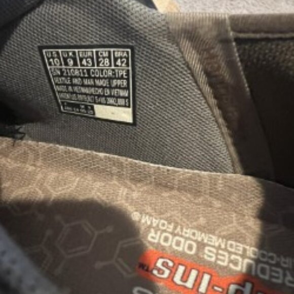 Men's Size 10 Sketchers Slip-ins - Picture 4 of 5